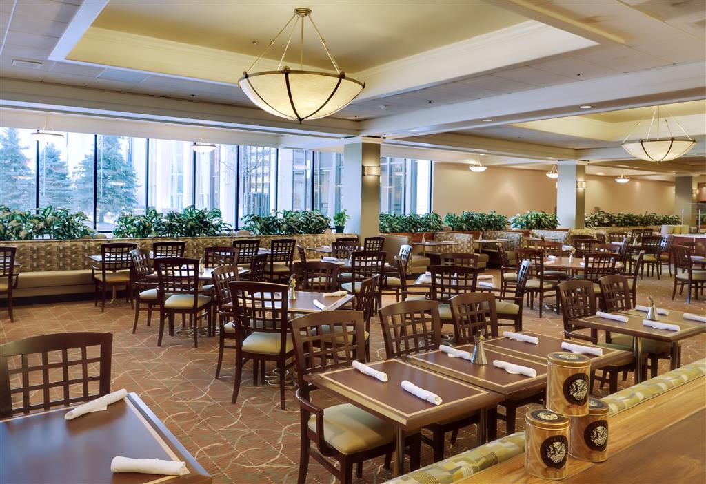 DoubleTree by Hilton Hotel Omaha Downtown , NE 68102 near Eppley Airfield View Point 14