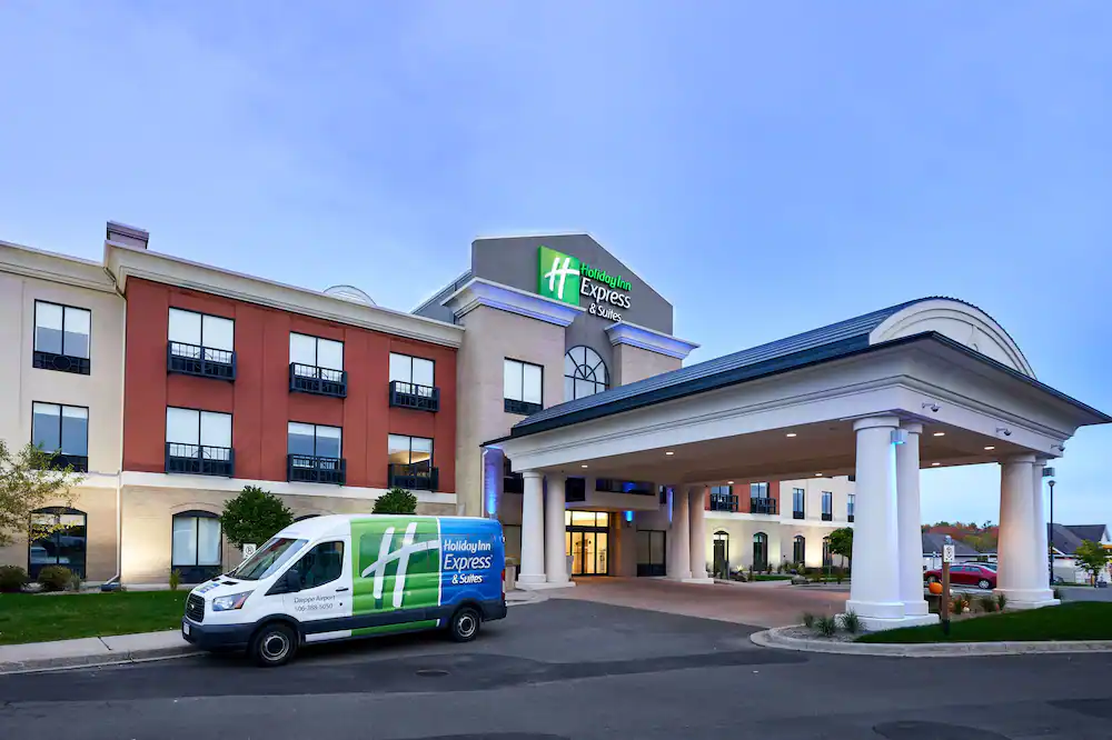 Holiday Inn Express Hotel & Suites Dieppe Airport, An Ihg Hotel