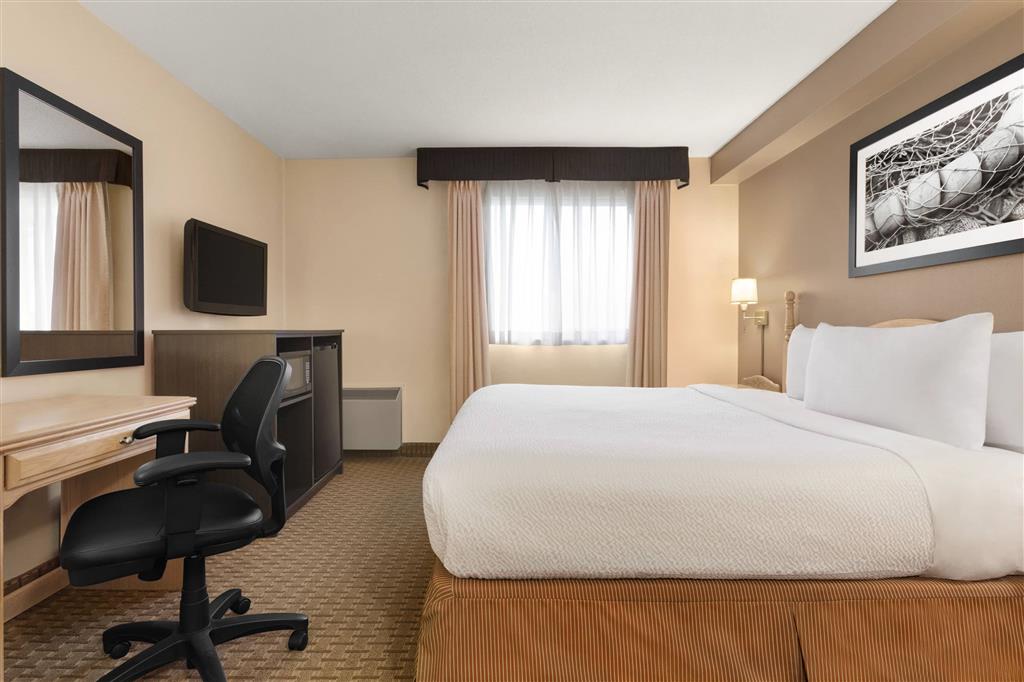 Travelodge Suites by Wyndham Moncton , NB E1G 2J5 near Greater Moncton Intl View Point 6