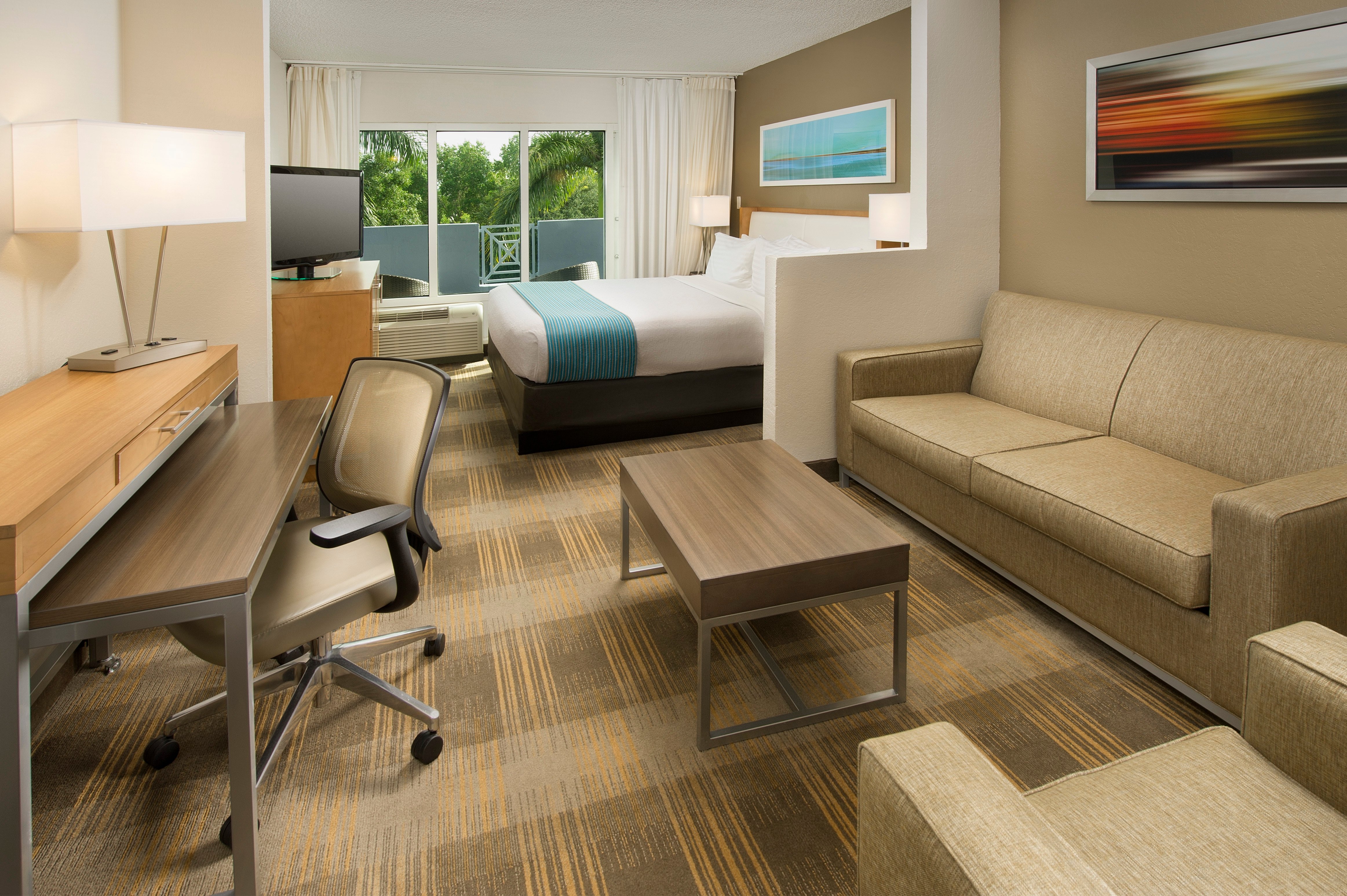 Holiday Inn Hotel Miami-Doral Area, an IHG Hotel , FL 33172-1209 near Miami International Airport View Point 30