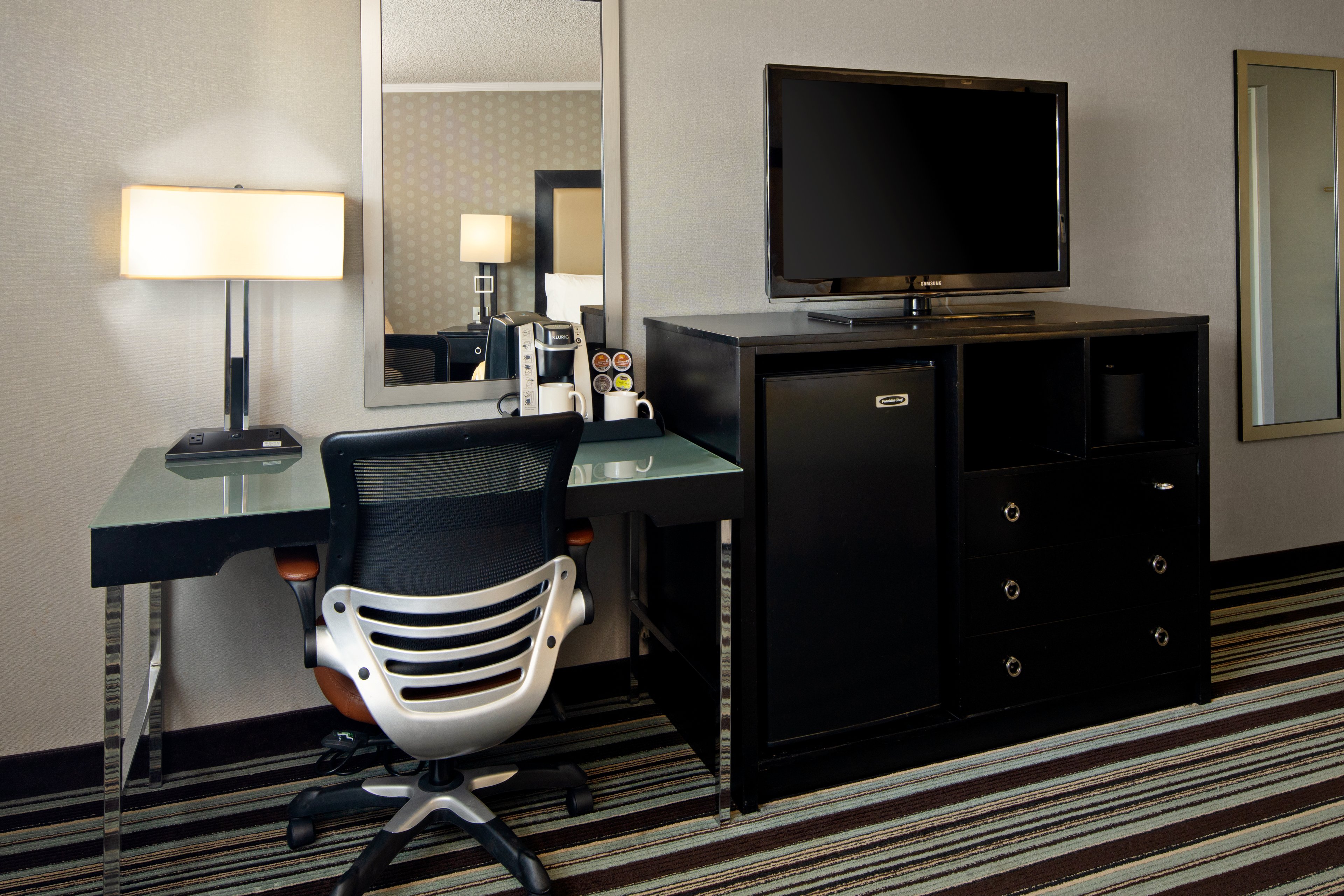 Holiday Inn Long Beach - Airport, an IHG Hotel , CA 90815 near Long Beach Airport View Point 65