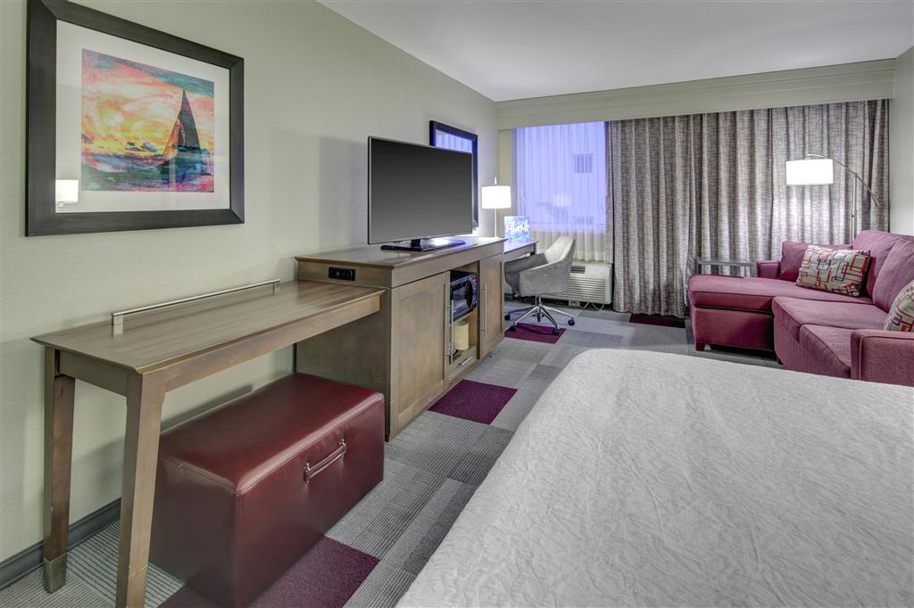 Hampton Inn Miami-Coconut Grove/Coral Gables , FL 33133 near Miami International Airport View Point 12