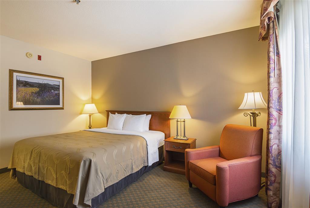 Quality Inn Fresno Airport , CA 93727 near Fresno Yosemite International Airport View Point 15