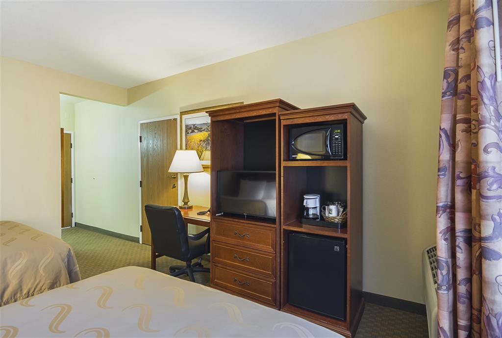 Quality Inn Fresno Airport , CA 93727 near Fresno Yosemite International Airport View Point 16