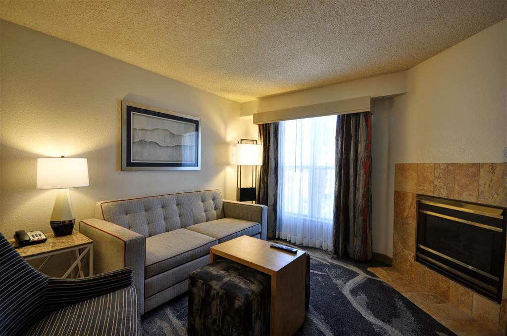 Homewood Suites by Hilton Phoenix-Biltmore , AZ 85016 near Sky Harbor International Airport View Point 18