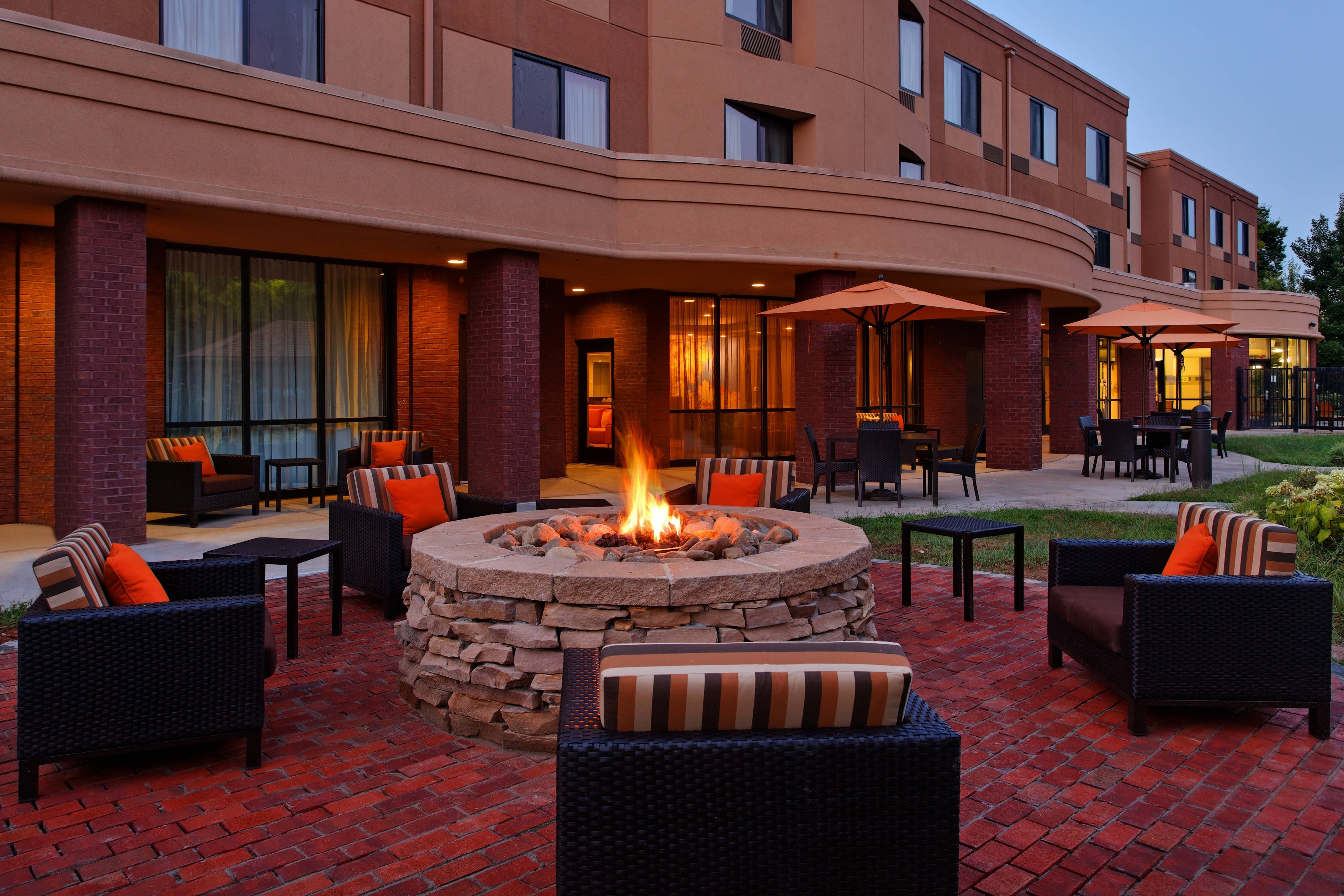 Courtyard by Marriott Knoxville Airport Alcoa , TN 37701 near Mcghee Tyson Airport View Point 7