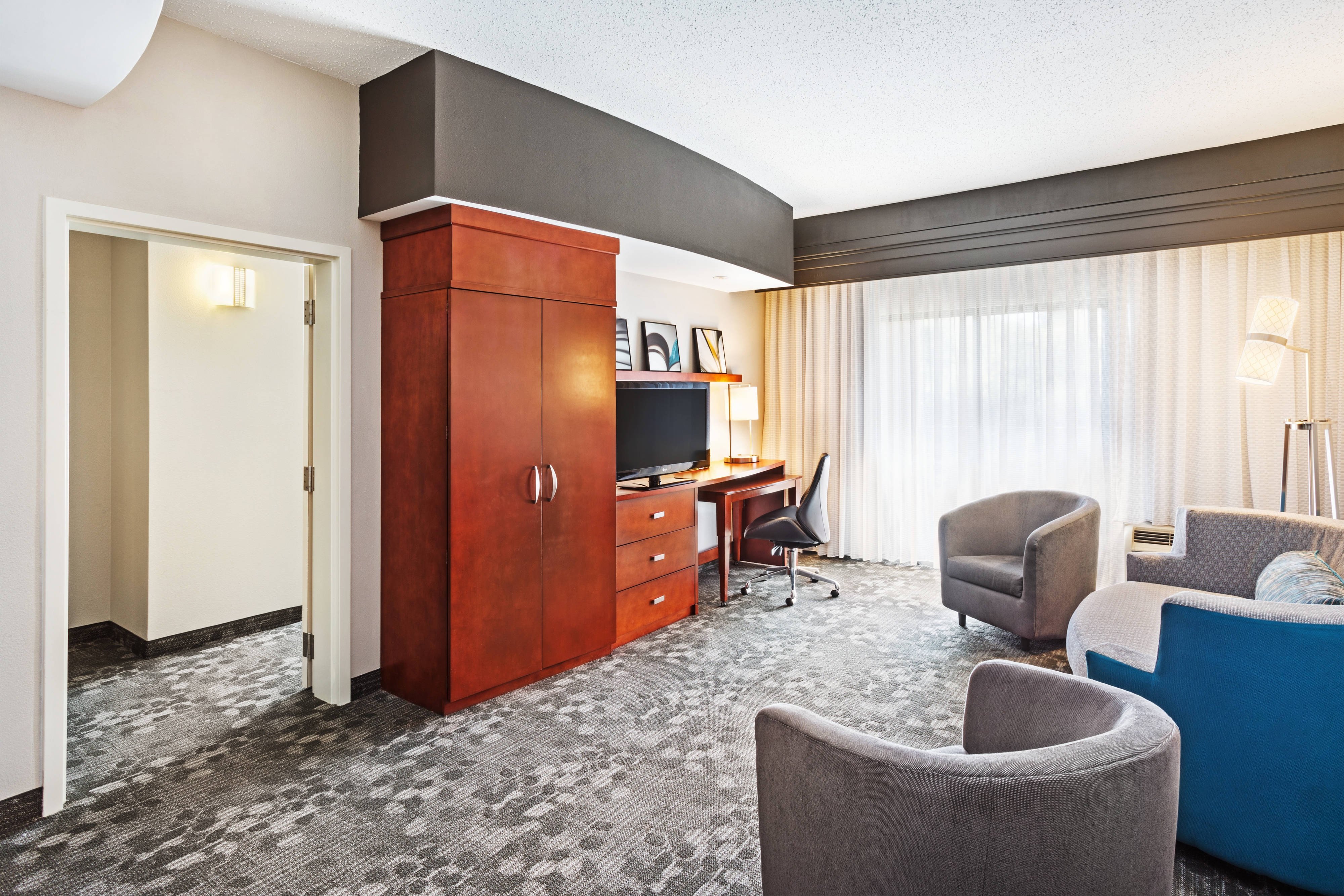 Courtyard by Marriott Knoxville Airport Alcoa , TN 37701 near Mcghee Tyson Airport View Point 25