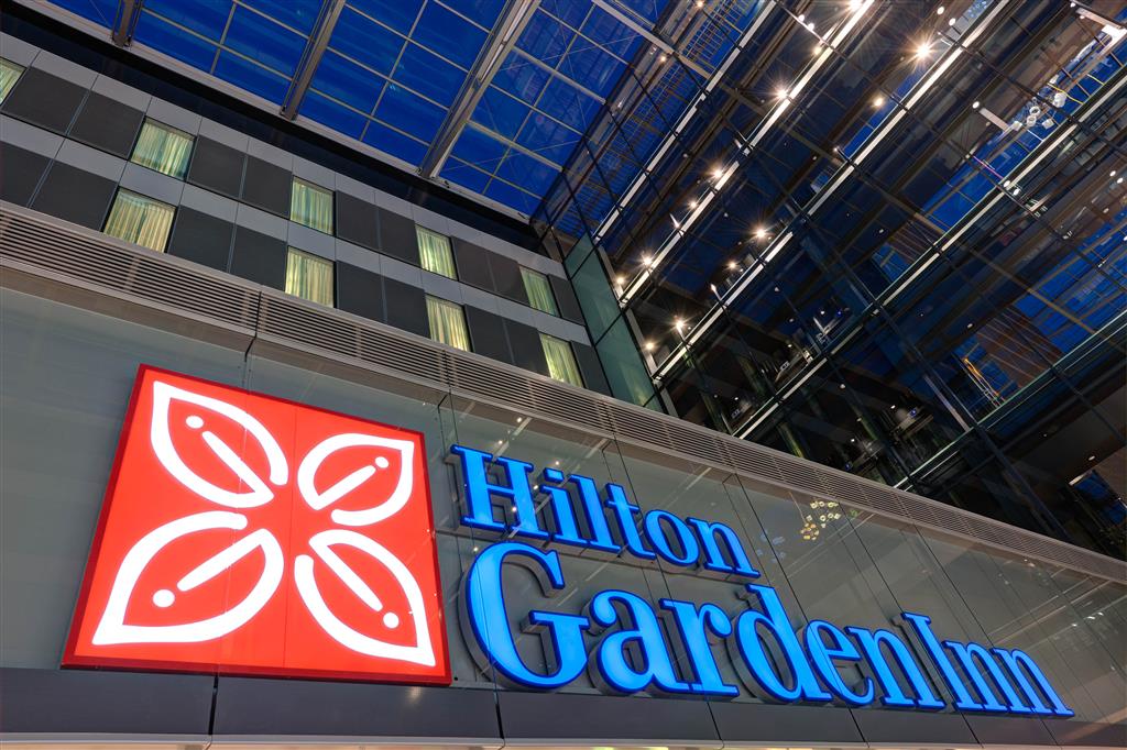 Hilton Garden Inn Frankfurt Airport ,  60549 near Frankfurt Airport View Point 2