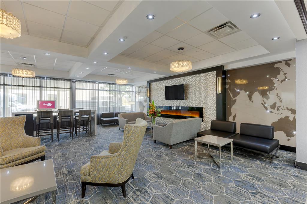 Best Western Plus Toronto Airport Hotel , ON L4W 4V7 near Toronto Pearson Airport View Point 6