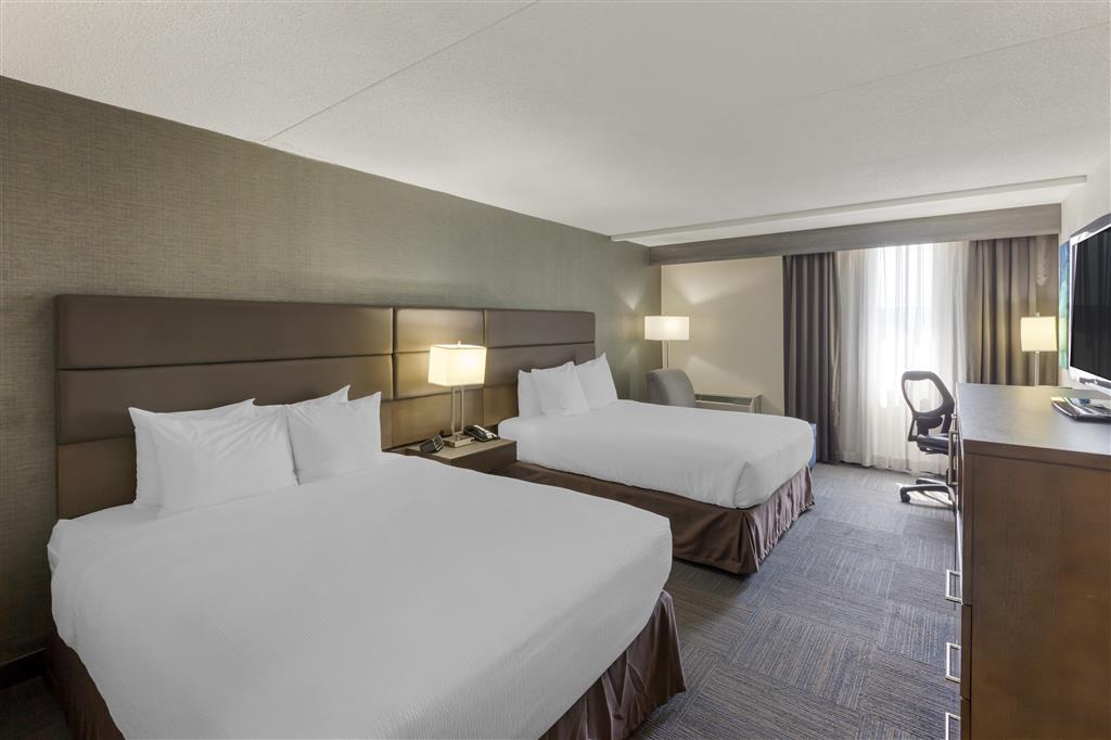 Best Western Plus Toronto Airport Hotel , ON L4W 4V7 near Toronto Pearson Airport View Point 15