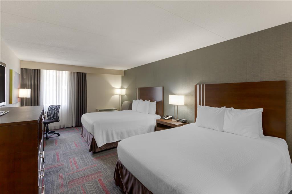 Best Western Plus Toronto Airport Hotel , ON L4W 4V7 near Toronto Pearson Airport View Point 18