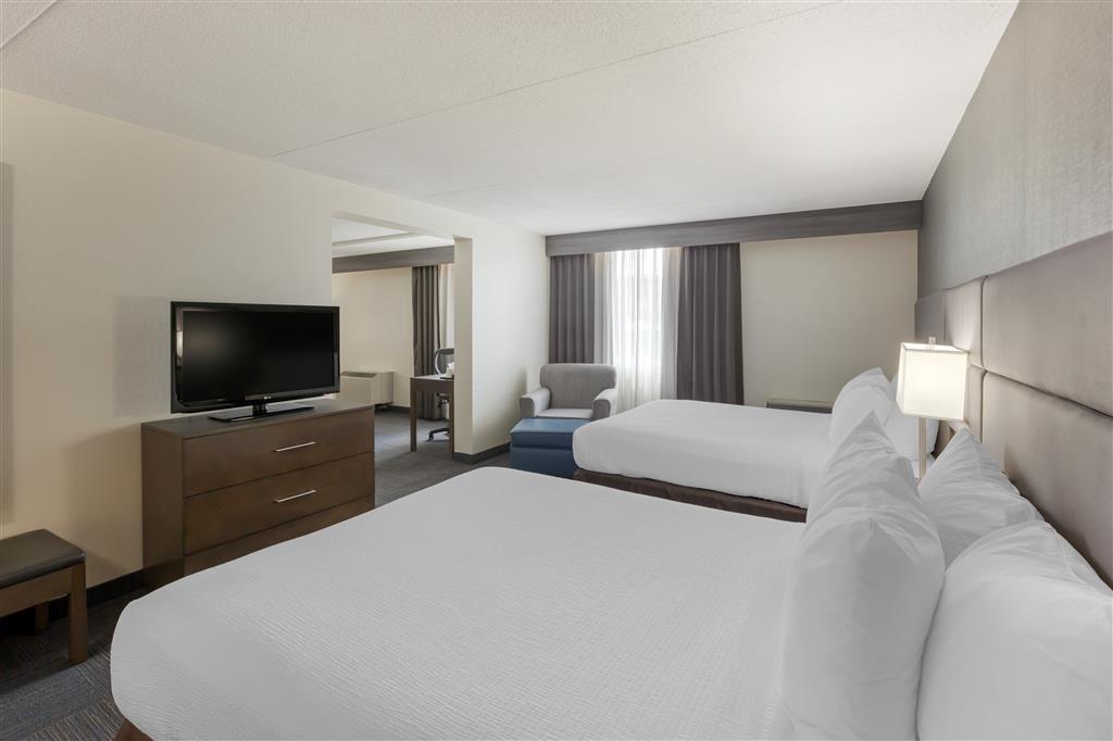 Best Western Plus Toronto Airport Hotel , ON L4W 4V7 near Toronto Pearson Airport View Point 27