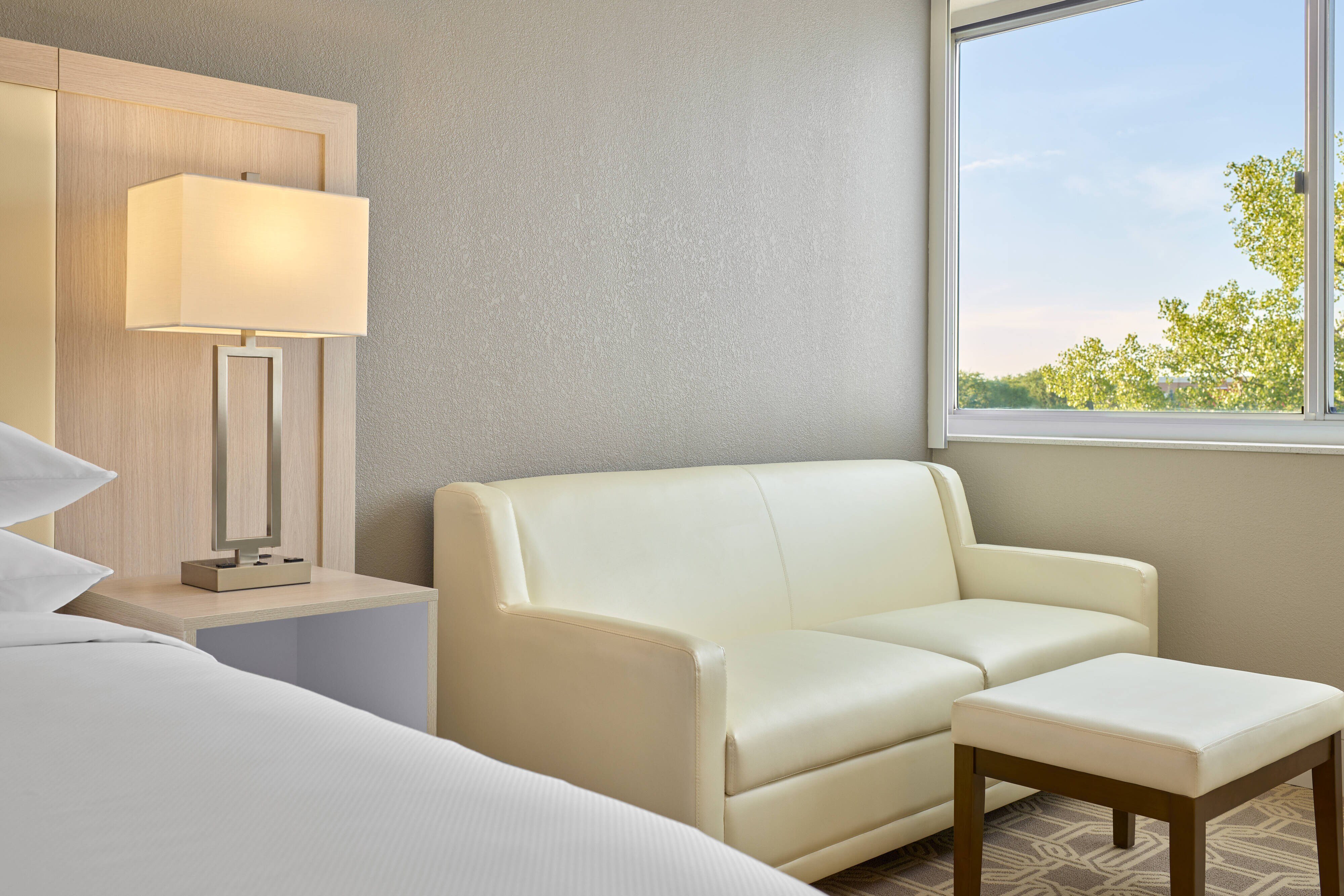 Delta Hotels by Marriott Chicago Willowbrook , IL 60527 near Midway International Airport View Point 19