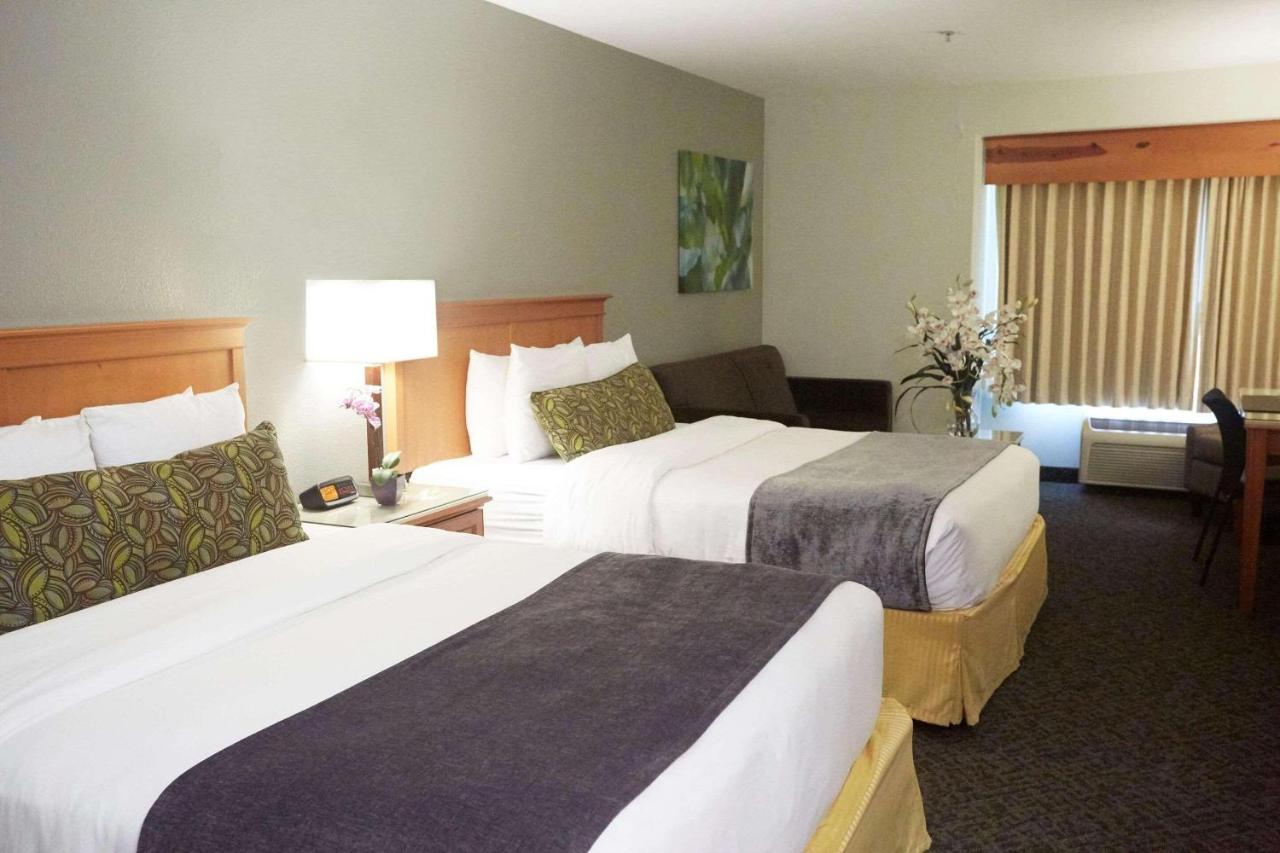 RADISSON HTL PORTLAND AIRPORT , OR 97218 near Portland International Airport View Point 14