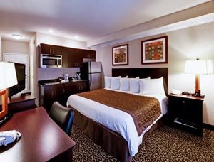 Hawthorn Suites By Wyndham- El Paso Airport , TX 79925 near El Paso International Airport View Point 4