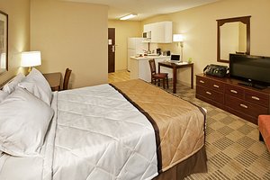 Extended Stay America - Detroit - Metropolitan Airport , MI 48174 near Detroit Metropolitan Wayne County Airport View Point 9