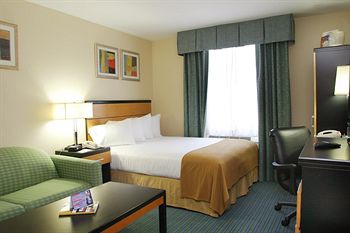 Holiday Inn Express Kennedy Airport , NEW YORK 11434 near John F Kennedy Intl Airport View Point 6