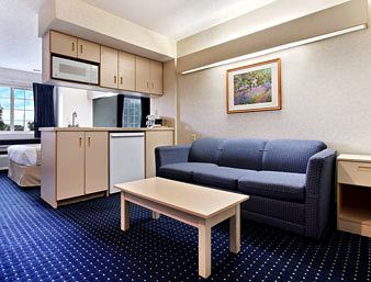 Microtel Inn & Suites By Wyndham Philadelphia Airport , Pa 19013 near Philadelphia International Airport View Point 3