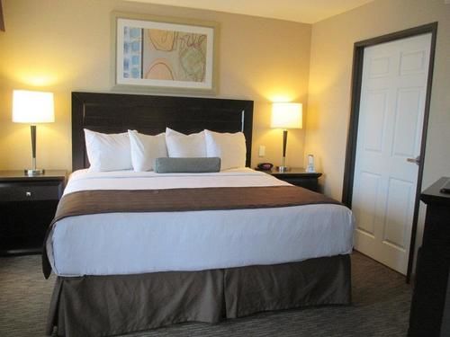 Best Western Plus St. Rose Pkwy/Las Vegas South Hotel , NV 89015 near Mccarran International Airport View Point 4