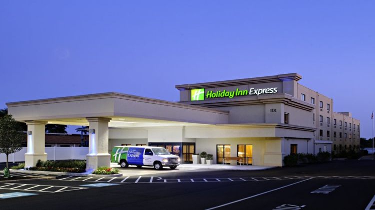 Holiday Inn Express Philadelphia Airport