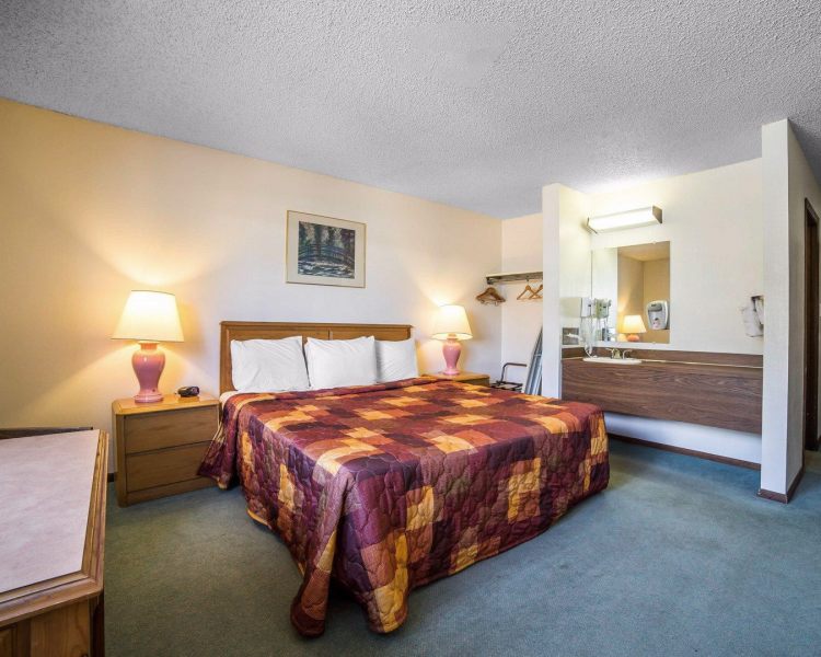 Rodeway Inn Billings , MT 59101, near Billings Logan International Airport View Point 5