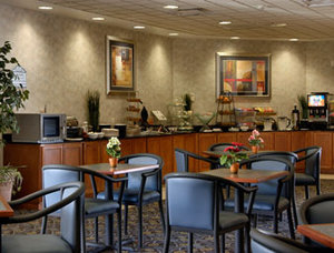 Holiday Inn El Paso Airport , TX 79925 near El Paso International Airport View Point 6