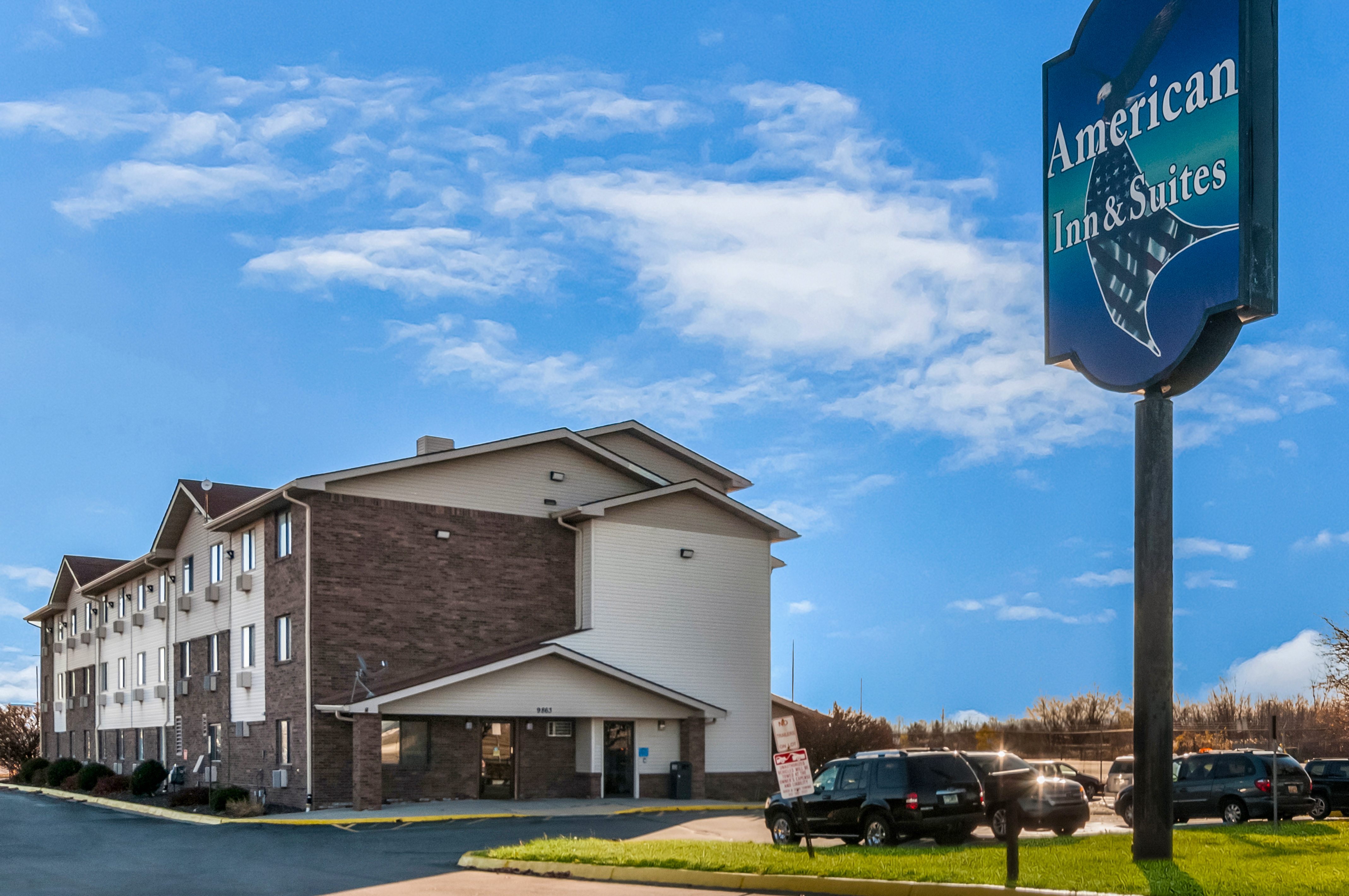 American Inn & Suites, Dtw