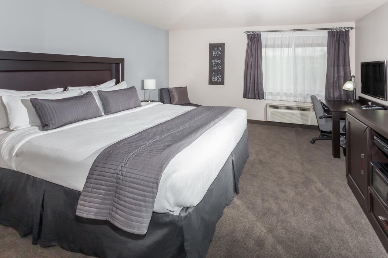 Baymont by Wyndham - Glenview , IL 60025 near Ohare International Airport View Point 5