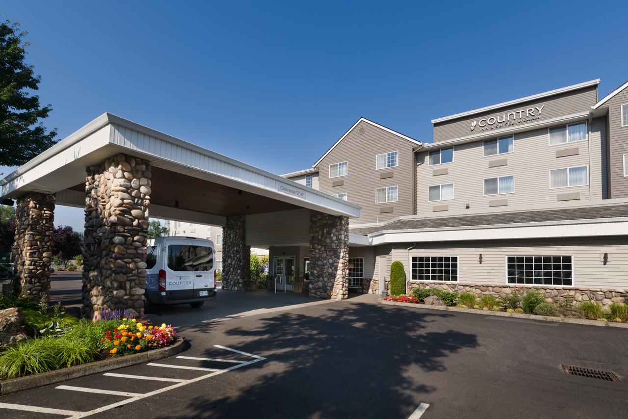 Country Inn And Suites By Radisson Portland Airport