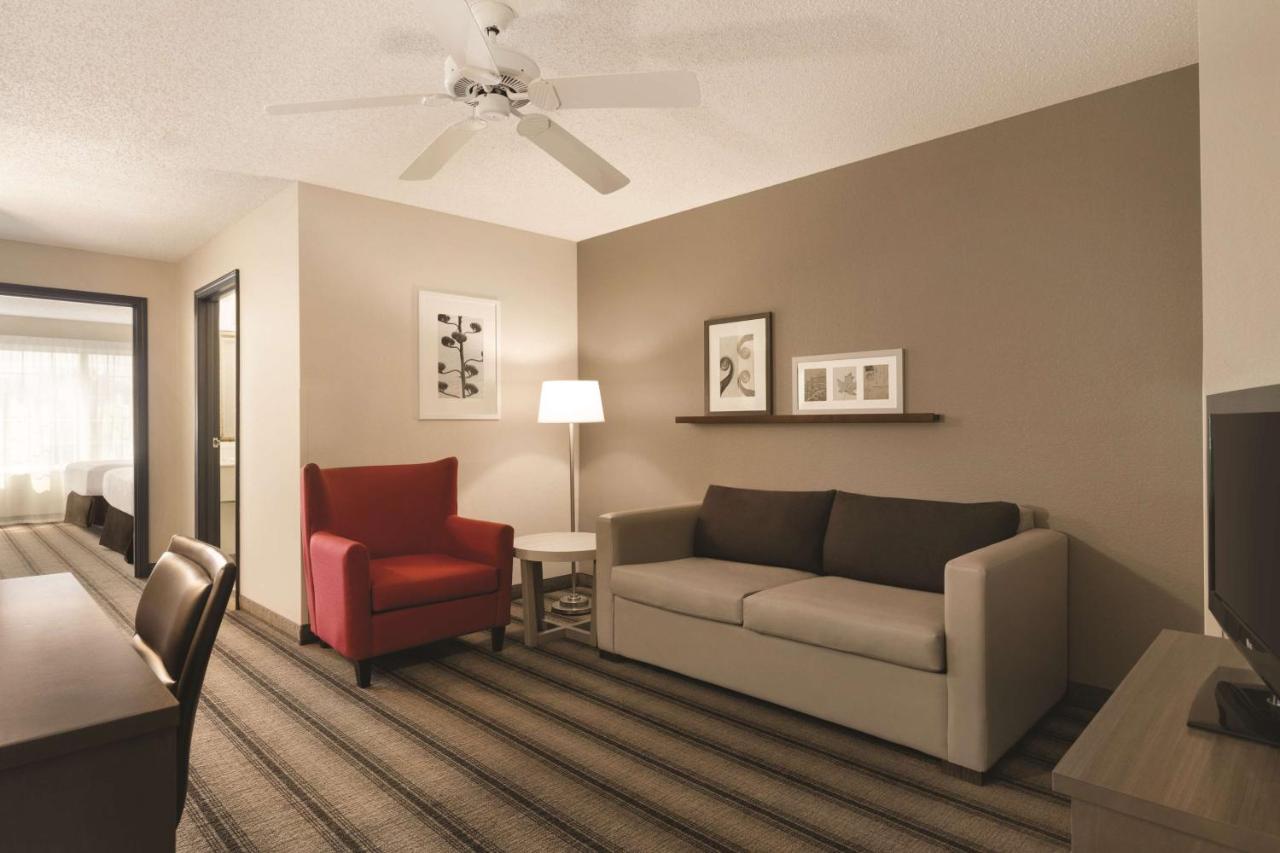 Country Inn And Suites Indianapolis Airport South , IN 46221 near Indianapolis International Airport View Point 3