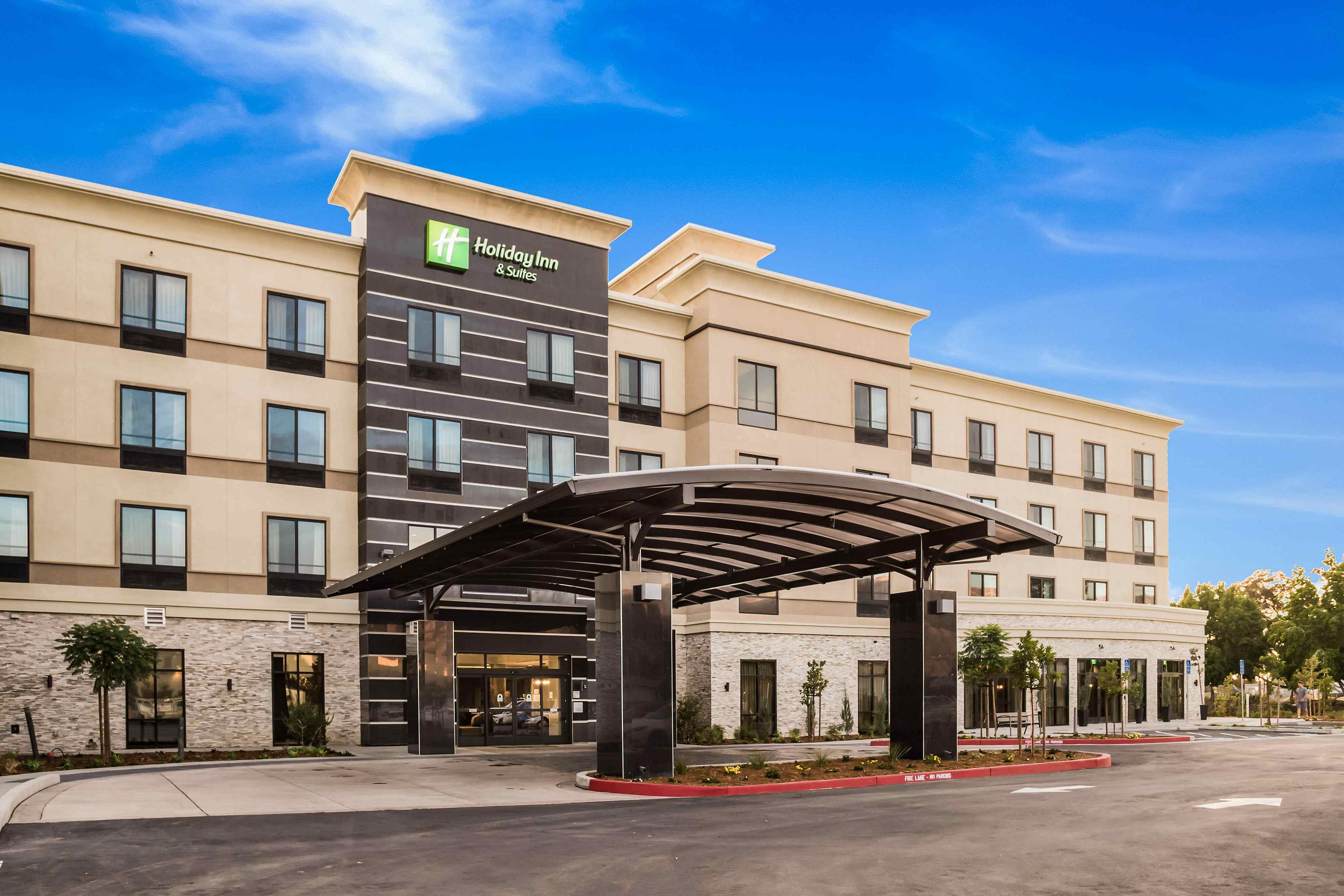 Holiday Inn & Suites Milpitas – Silicon Valley