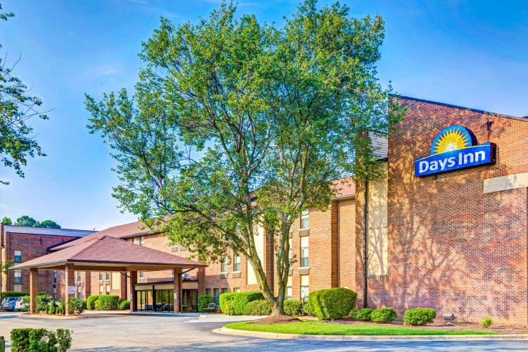 Days Inn By Wyndham Raleigh Airport Research Triangle Park