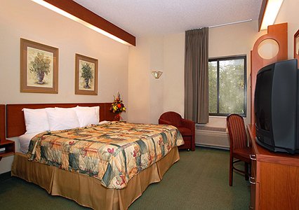 Sleep Inn Airport Greensboro , NC 27409 near Piedmont Triad International Airport View Point 3