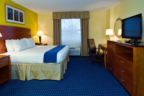 Holiday Inn Express Miami - Doral , FL 33166 near Miami International Airport View Point 3