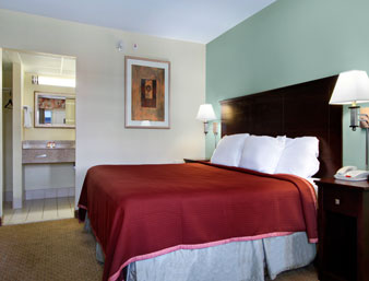 Days Inn and Suites Springfield , PA 19064 near Philadelphia International Airport View Point 3