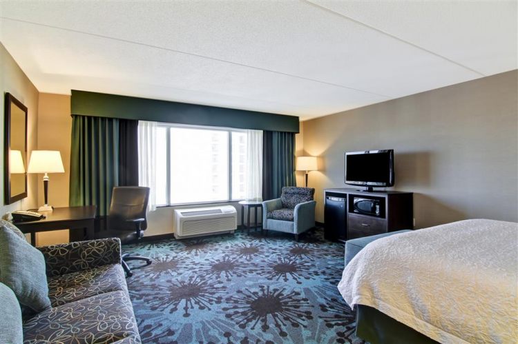 Hampton Inn by Hilton Toronto Airport Corporate Centre , ON M9C 5K5 near Toronto Pearson Airport View Point 1