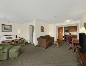 Wingate By Wyndham Indianapolis Airport-Rockville Rd. , IN 46224 near Indianapolis International Airport View Point 12