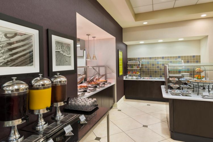 Hilton Garden Inn Tampa Airport/Westshore , FL 33626 near Tampa International Airport View Point 14