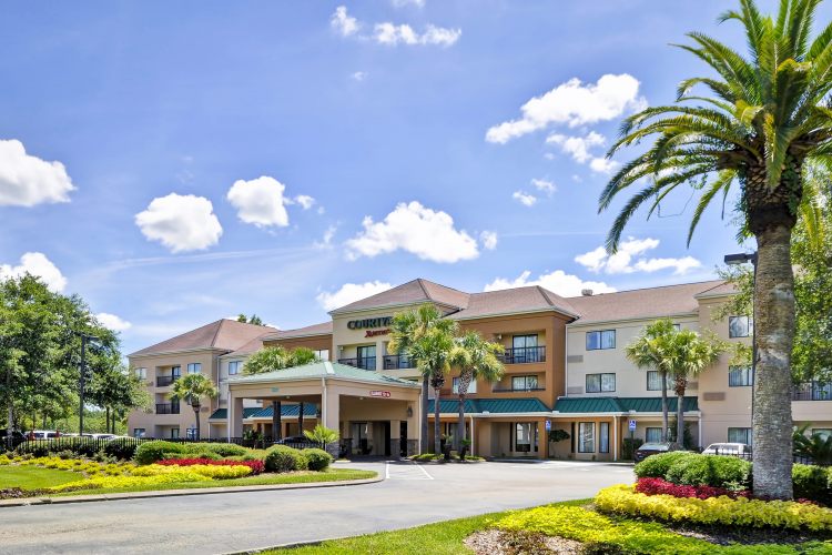 Courtyard By Marriott Jacksonville Airport/ Northeast