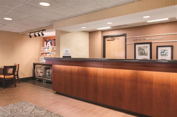 Hampton Inn Des Moines-Airport , IA 50321 near Des Moines International Airport View Point 2