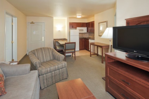 Staybridge Suites Sacramento Airport Natomas, an IHG Hotel , CA 95834 near Sacramento International Airport View Point 25