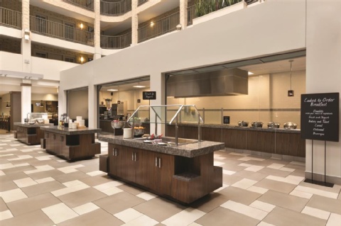 Embassy Suites by Hilton Bloomington Minneapolis , MN 55431 near Minneapolis-saint Paul International Airport (wold-chamberlain Field) View Point 21