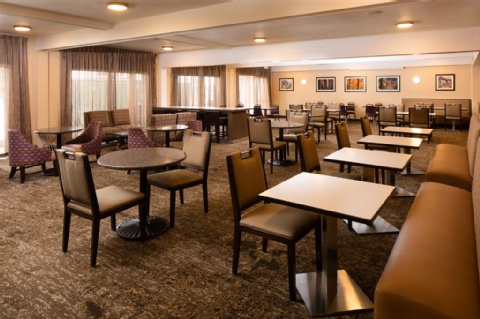 Red Lion Hotel Portland Airport , OR 97220 near Portland International Airport View Point 3