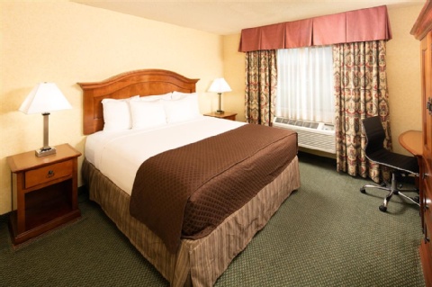 Red Lion Hotel Portland Airport , OR 97220 near Portland International Airport View Point 17