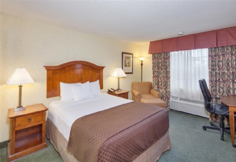 Red Lion Hotel Portland Airport , OR 97220 near Portland International Airport View Point 24