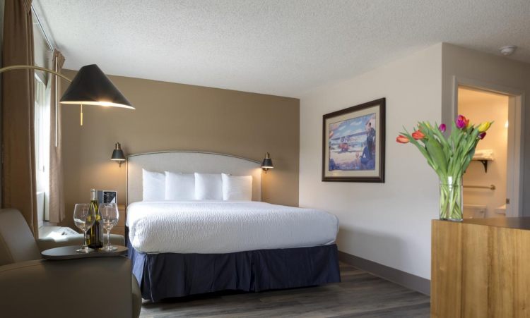 Hotel Focus SFO , CA 94080 near San Francisco International Airport View Point 2