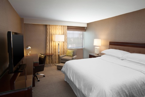 Sheraton Pittsburgh Airport Hotel , PA 15108 near Pittsburgh International Airport View Point 26