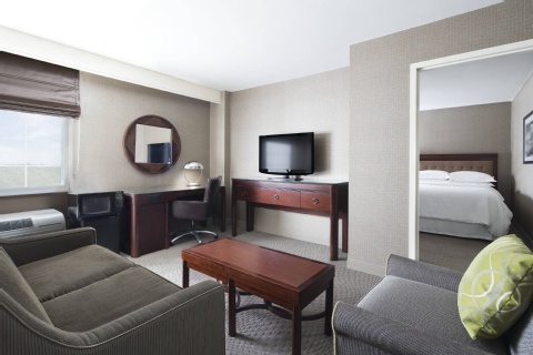 Sheraton Pittsburgh Airport Hotel , PA 15108 near Pittsburgh International Airport View Point 31