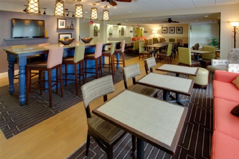 Hampton Inn Pittsburgh-Airport , PA 15108 near Pittsburgh International Airport View Point 7