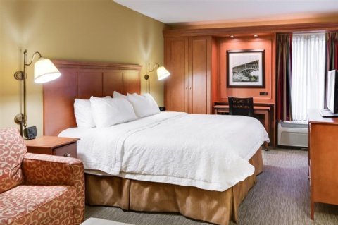 Hampton Inn Pittsburgh-Airport , PA 15108 near Pittsburgh International Airport View Point 18